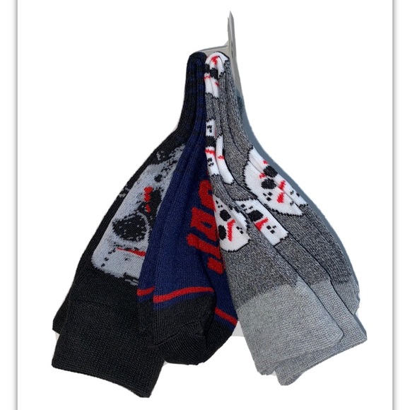 Friday The 13th Crew Socks 2 Pair Men 8-12 Black Gray Mask Jason Voorhees Horror - Picture 6 of 12